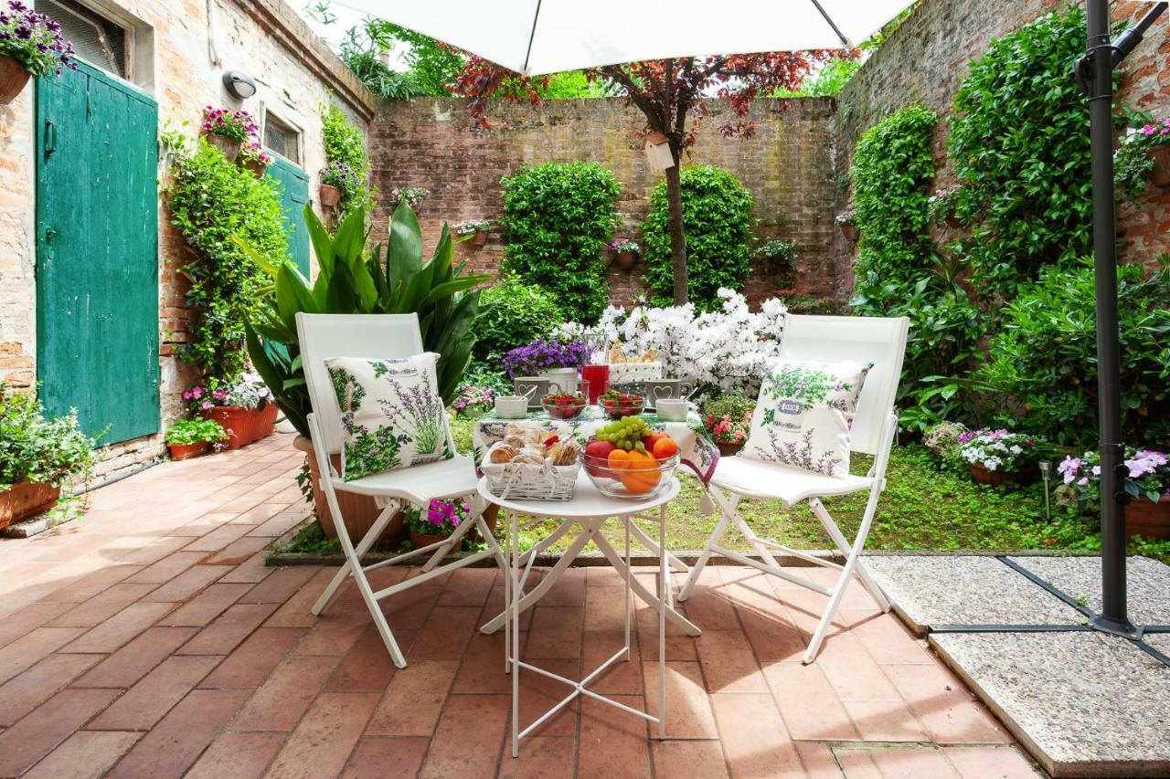 Un'Oasi Di Pace Apartment Ferrara Exterior photo